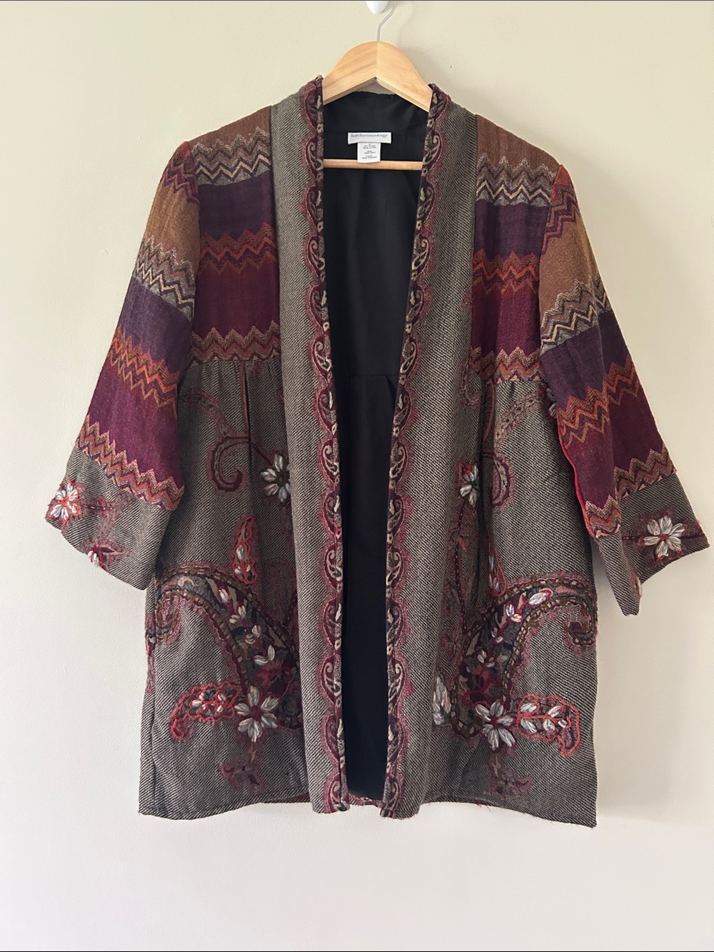 Soft Surroundings Floral Embroider Boho Jacket Cardigan Mix Media 
Chevron Lined